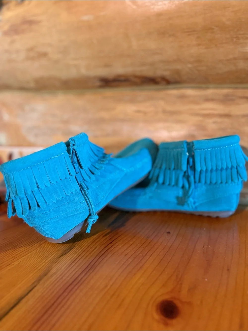 Minnetonka Turquoise Suede Fringe Kids Moccasins